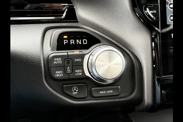 Dodge Ram 1500 3.0 420 PK LARAMIE PREMIUM / DEMO KORTING RIJKLAAR MET LPG! / HURRICANE / 2025 MODEL / NIGHT EDITION / LUCHTVERING / PANO /