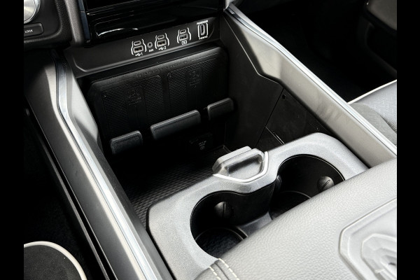 Dodge Ram 1500 3.0 420 PK LARAMIE PREMIUM / DEMO KORTING RIJKLAAR MET LPG! / HURRICANE / 2025 MODEL / NIGHT EDITION / LUCHTVERING / PANO /