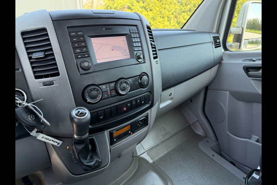 Mercedes-Benz Sprinter 519 3.0 CDI V6 E6 WB 433 5.0 T / BE-TREKKER 8 TONS / 1e EIG ALS NIEUW / AUTOMAAT / DUBBEL CABINE / AIRCO / CRUISE / NAVI / XENON