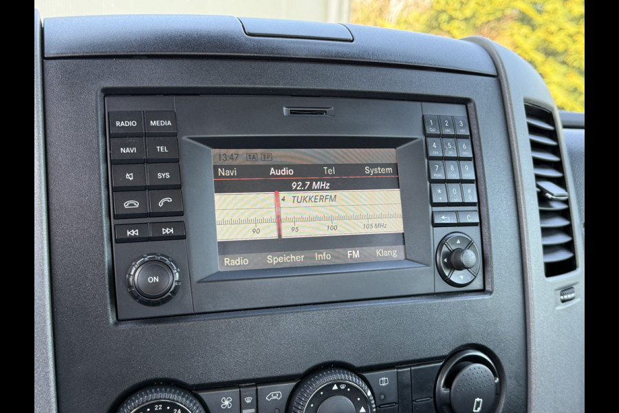 Mercedes-Benz Sprinter 519 3.0 CDI V6 E6 WB 433 5.0 T / BE-TREKKER 8 TONS / 1e EIG ALS NIEUW / AUTOMAAT / DUBBEL CABINE / AIRCO / CRUISE / NAVI / XENON