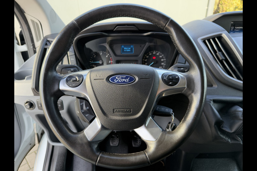 Ford Transit 350 2.0 TDCI 131 PK / L2H2 / 2.8 TON TREKKEN / 1e EIG. / AIRCO / CRUISE / PDC