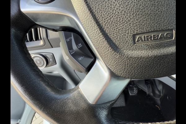 Ford Transit 350 2.0 TDCI 131 PK / L2H2 / 2.8 TON TREKKEN / 1e EIG. / AIRCO / CRUISE / PDC