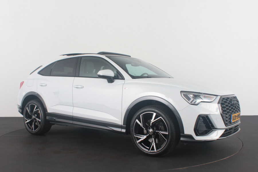 Audi Q3 Sportback 45 TFSI e S line Edition > 245pk/Pano.schuif/Black pakket/20inch/Audi Sound-systeem Audi Q3 Sportback 45 TFSI e S line Edition > 245pk/Pano.schuif/Black pakket/20inch/Audi Sound-systeem