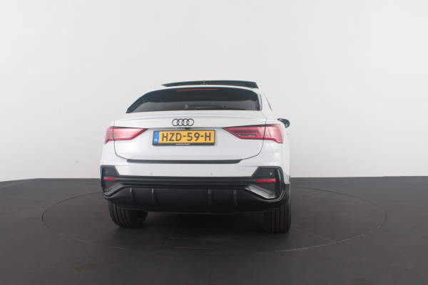 Audi Q3 Sportback 45 TFSI e S line Edition > 245pk/Pano.schuif/Black pakket/20inch/Audi Sound-systeem Audi Q3 Sportback 45 TFSI e S line Edition > 245pk/Pano.schuif/Black pakket/20inch/Audi Sound-systeem