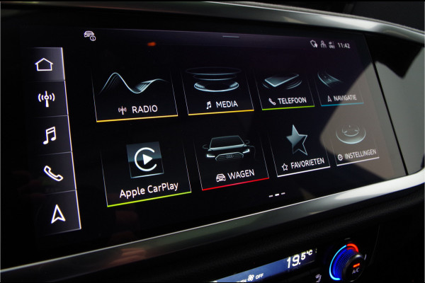 Audi Q3 Sportback 45 TFSI e S line Edition > 245pk/Pano.schuif/Black pakket/20inch/Audi Sound-systeem Audi Q3 Sportback 45 TFSI e S line Edition > 245pk/Pano.schuif/Black pakket/20inch/Audi Sound-systeem