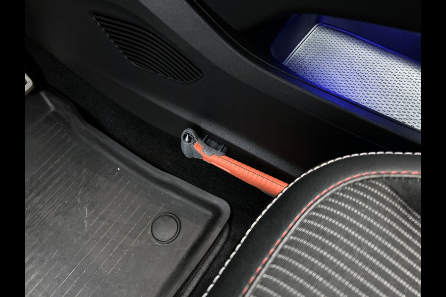 Renault Captur E-Tech Hybrid 145PK R.S. Line RS / CAMERA / NAVI GROOT / 1e EIGENAAR / DEALER ONDERHOUDEN / TREKHAAK AFN.