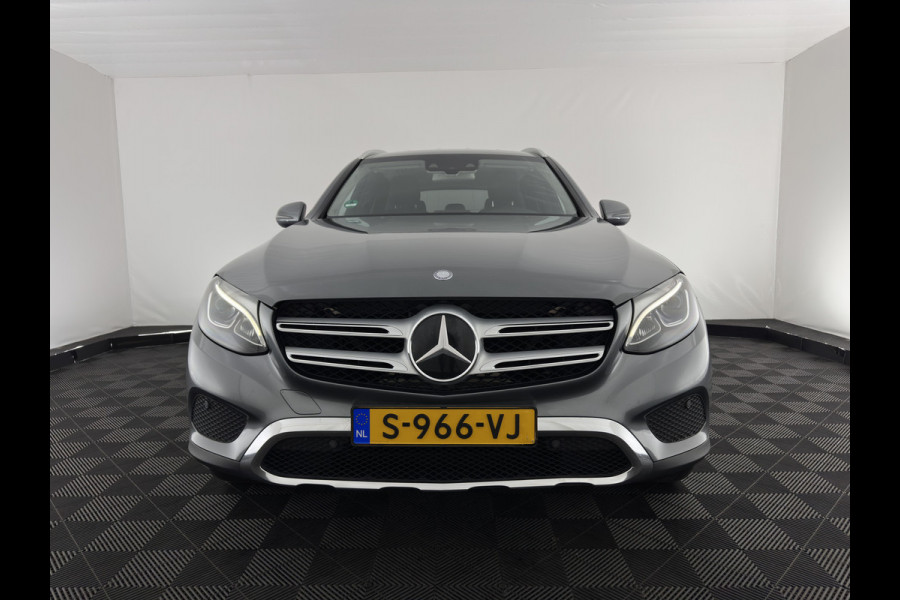 Mercedes-Benz GLC 350e 4MATIC Premium Plus Plug-in Aut. *LUXURY-LEATHER | FULL-LED | BLIND-SPOT | HEATED-SPORTSEATS | CAMERA | KEYLESS | AIR-SUSPENSION | ADAPTIVE-CRUISE | PRIVACY-GLASS | NAVI-FULLMAP | 20''ALU*