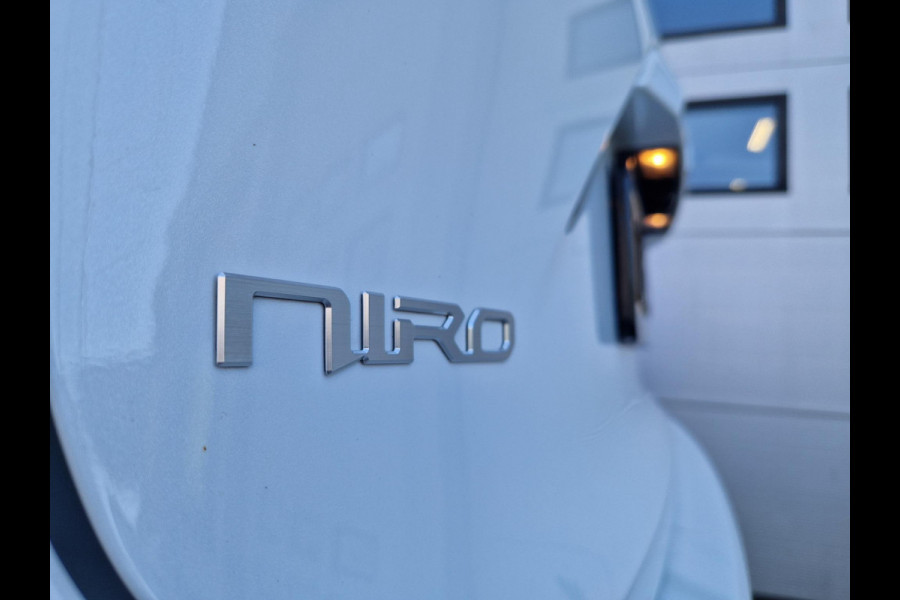 Kia Niro EV Edition Advanced 64.8 kWh | Automaat | Navi | Camera | Cruise | Stoel & Stuurverwarming | Key-Less | Sensoren |