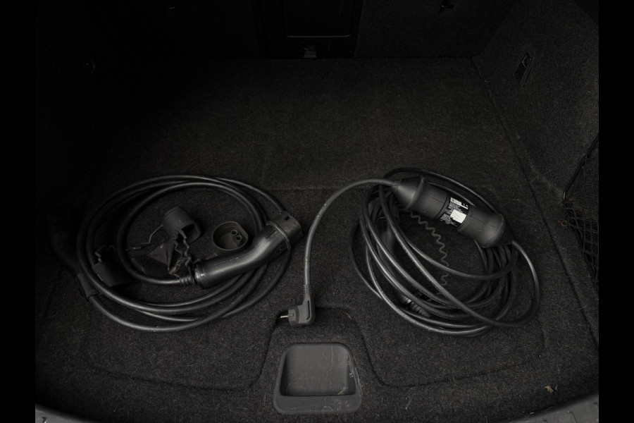 Polestar 2 Long Range Dual Performace Pack | Trekhaak | Panorama | 360 Camera | Harman Kardon |