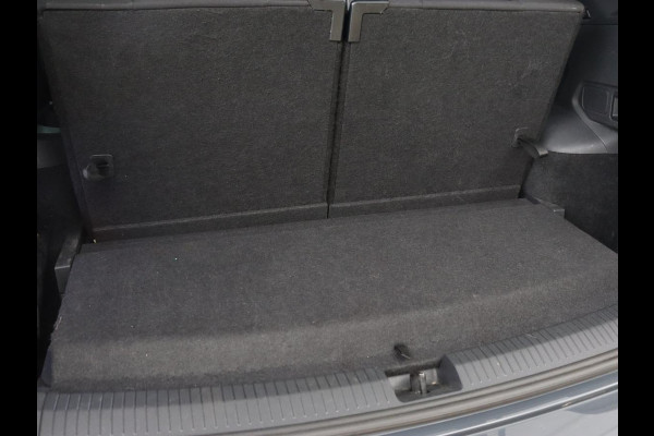 Seat Tarraco 1.5 TSI Style 7-Persoons | Trekhaak | Park Assist | Camera | Carplay | 18'' | Climate control | Cruise control | Full LED