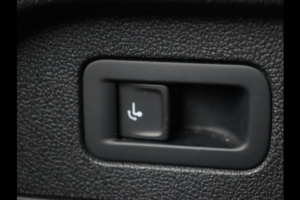 Seat Tarraco 1.5 TSI Style 7-Persoons | Trekhaak | Park Assist | Camera | Carplay | 18'' | Climate control | Cruise control | Full LED