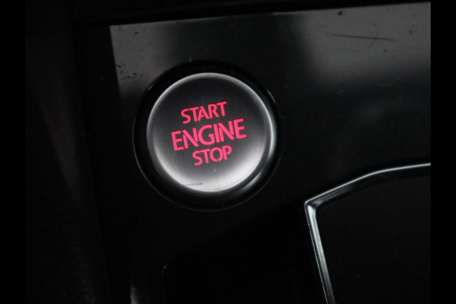 Seat Tarraco 1.5 TSI Style 7-Persoons | Trekhaak | Park Assist | Camera | Carplay | 18'' | Climate control | Cruise control | Full LED