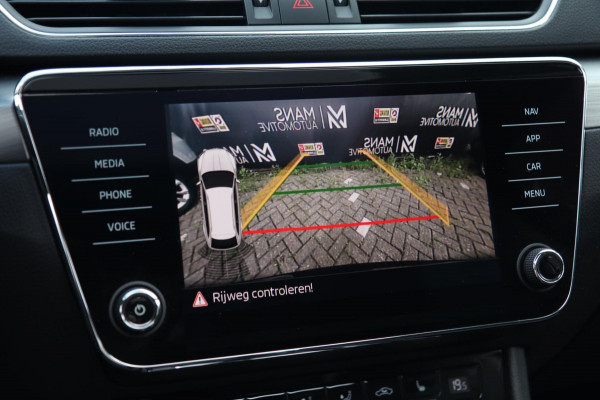 Škoda Superb 1.4 TSI ACT / PANODAK / DODEHOEK / ACC / MEMORY / CAMERA