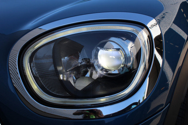 MINI Countryman 1.5 136PK Cooper | H&K | Navigatie | Bluetooth | Origin NL MINI Countryman 1.5 136PK Cooper | H&K | Navigatie | Bluetooth | Origin NL