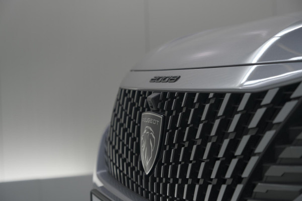 Peugeot 2008 PureTech 130 EAT8 GT | 360 Camera | Stoelmassage | Adaptieve Cruise Control | Dodehoekdetectie