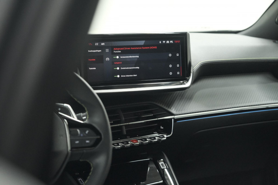 Peugeot 2008 PureTech 130 EAT8 GT | 360 Camera | Stoelmassage | Adaptieve Cruise Control | Dodehoekdetectie