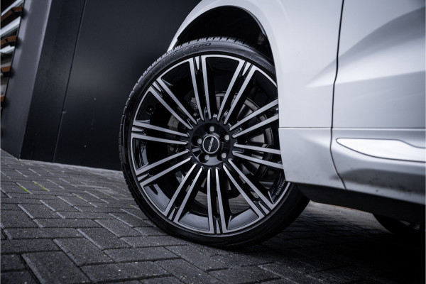 Volvo XC60 2.0 T6 Plug-in hybrid AWD Ultimate Bright - Panorama | H&K | Memory | Pilot Assist | Keyless