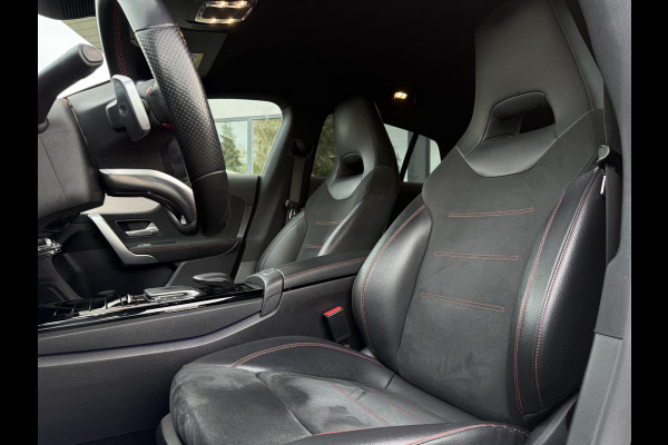 Mercedes-Benz CLA-Klasse Shooting Brake 200 AMG Aut. | Navi | Camera | M-Bux | Mercedes-Benz CLA-Klasse Shooting Brake 200 AMG Aut. | Navi | Camera | M-Bux |