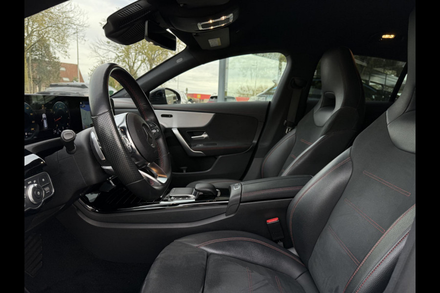 Mercedes-Benz CLA-Klasse Shooting Brake 200 AMG Aut. | Navi | Camera | M-Bux | Mercedes-Benz CLA-Klasse Shooting Brake 200 AMG Aut. | Navi | Camera | M-Bux |