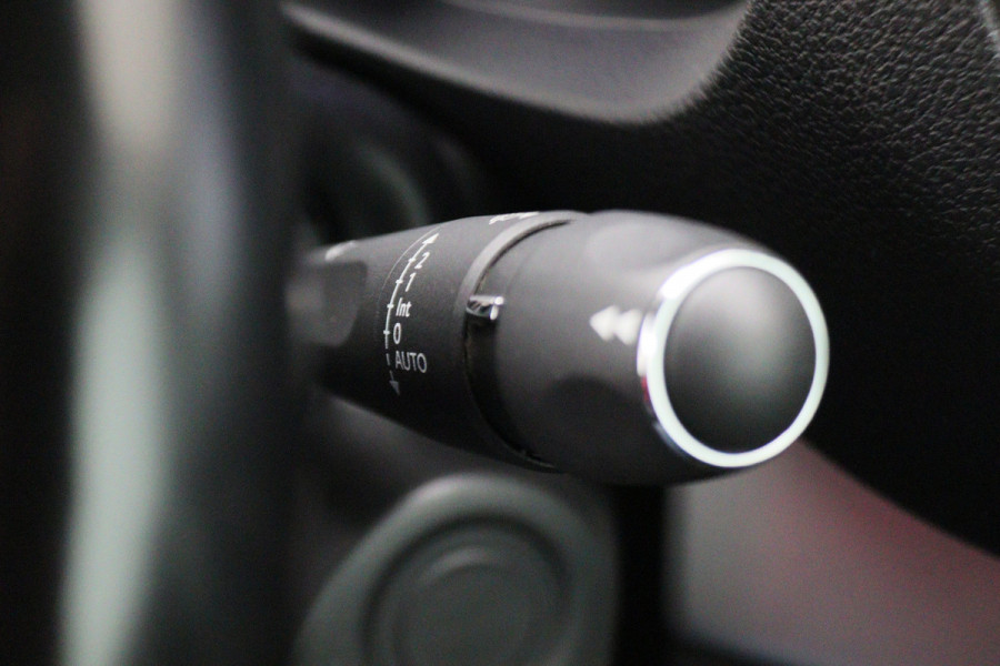 Opel Vivaro 2.0 CDTI L3H1 DC Edition Automaat Camera, Apple Carplay, LED, Trekhaak, Dodehoeksensor, Lane Assist, PDC