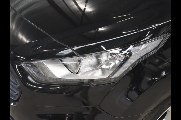 Ford Transit Connect 100pk L2 Trend Automaat Trekhaak Airco Navi Cruise