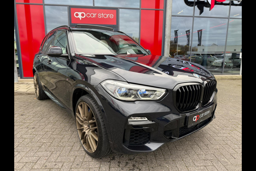 BMW X5 M50i High Executive / Capristo-uitlaat / Panoramadak / Head-up display / Soft-close