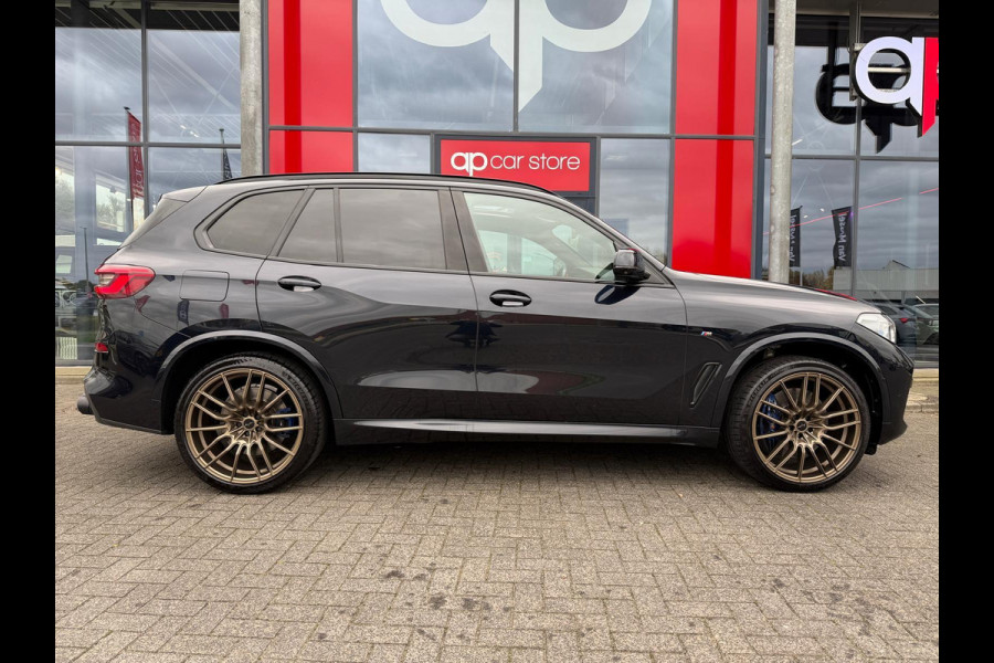 BMW X5 M50i High Executive / Capristo-uitlaat / Panoramadak / Head-up display / Soft-close