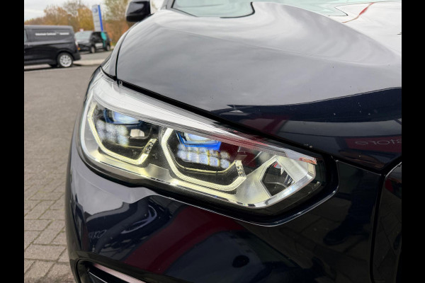 BMW X5 M50i High Executive / Capristo-uitlaat / Panoramadak / Head-up display / Soft-close