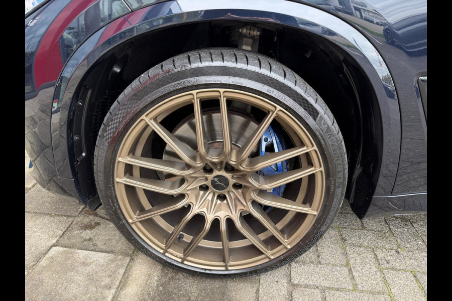 BMW X5 M50i High Executive / Capristo-uitlaat / Panoramadak / Head-up display / Soft-close