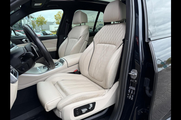 BMW X5 M50i High Executive / Capristo-uitlaat / Panoramadak / Head-up display / Soft-close
