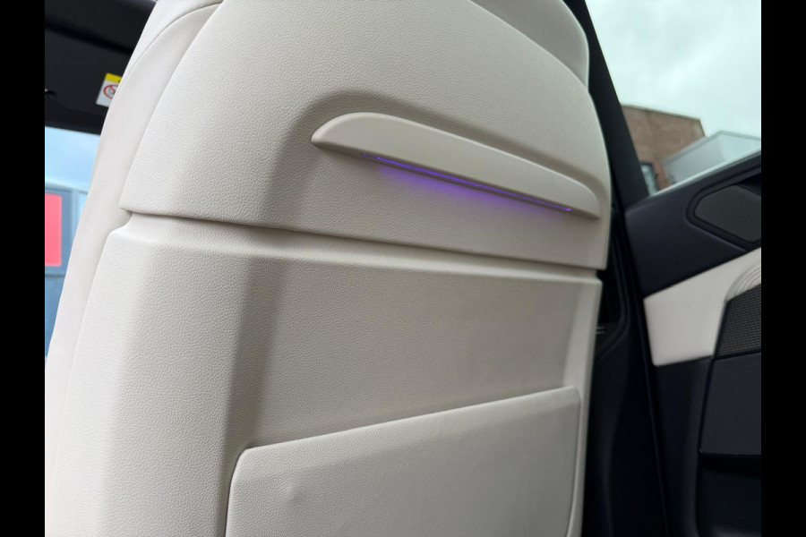 BMW X5 M50i High Executive / Capristo-uitlaat / Panoramadak / Head-up display / Soft-close