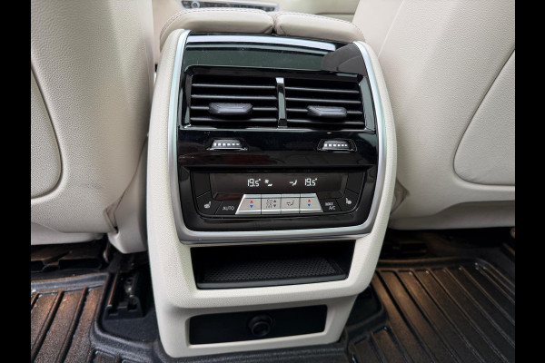 BMW X5 M50i High Executive / Capristo-uitlaat / Panoramadak / Head-up display / Soft-close