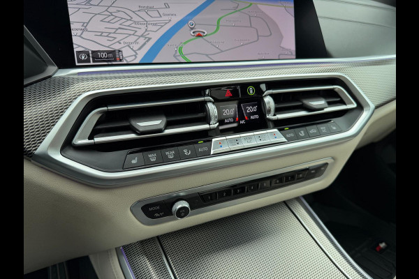 BMW X5 M50i High Executive / Capristo-uitlaat / Panoramadak / Head-up display / Soft-close