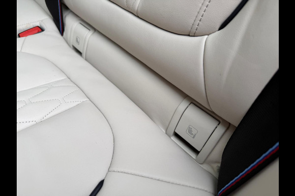 BMW X5 M50i High Executive / Capristo-uitlaat / Panoramadak / Head-up display / Soft-close