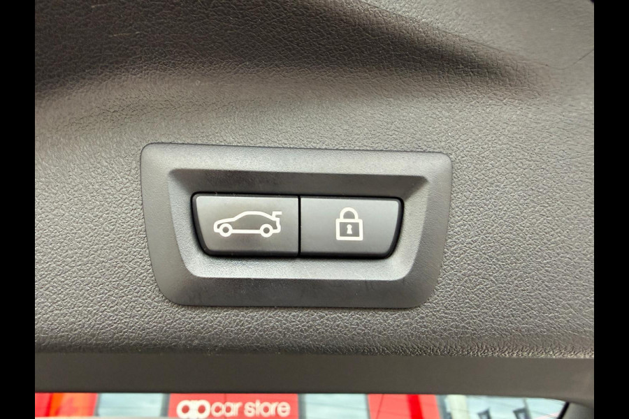 BMW X5 M50i High Executive / Capristo-uitlaat / Panoramadak / Head-up display / Soft-close