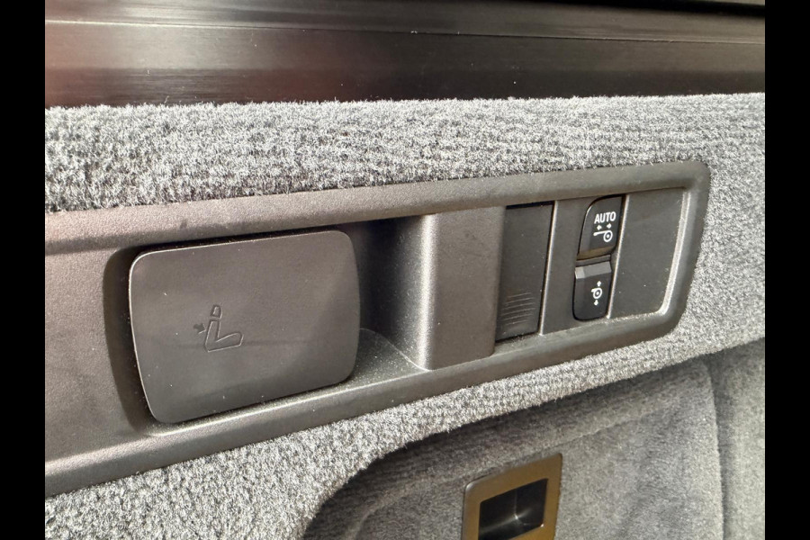 BMW X5 M50i High Executive / Capristo-uitlaat / Panoramadak / Head-up display / Soft-close