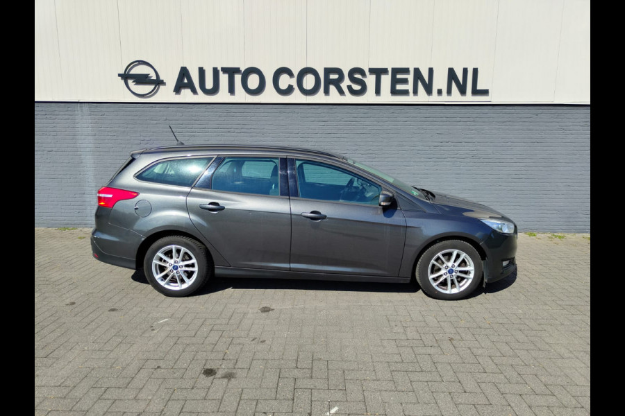 Ford FOCUS Wagon T 101PK Navi Airco Cruise Control Pdc Trekhaak Edition Lmv Carkit