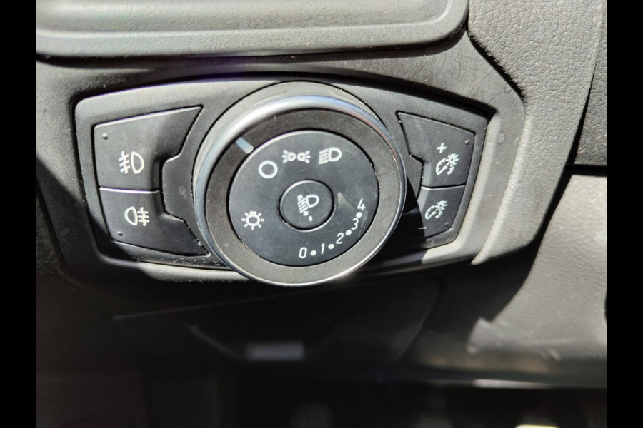 Ford FOCUS Wagon T 101PK Navi Airco Cruise Control Pdc Trekhaak Edition Lmv Carkit