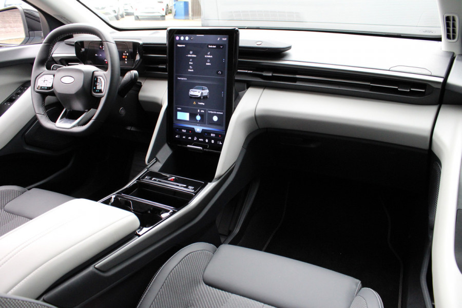 Ford Explorer Extended Range RWD 77 kWh | Warmtepomp | AGR | Navigatie | Head-Up | Winterpack | Verlengde Garantie Ford Explorer Extended Range RWD 77 kWh | Warmtepomp | AGR | Navigatie | Head-Up | Winterpack | Verlengde Garantie