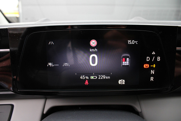 Ford Explorer Extended Range RWD 77 kWh | Warmtepomp | AGR | Navigatie | Head-Up | Winterpack | Verlengde Garantie Ford Explorer Extended Range RWD 77 kWh | Warmtepomp | AGR | Navigatie | Head-Up | Winterpack | Verlengde Garantie