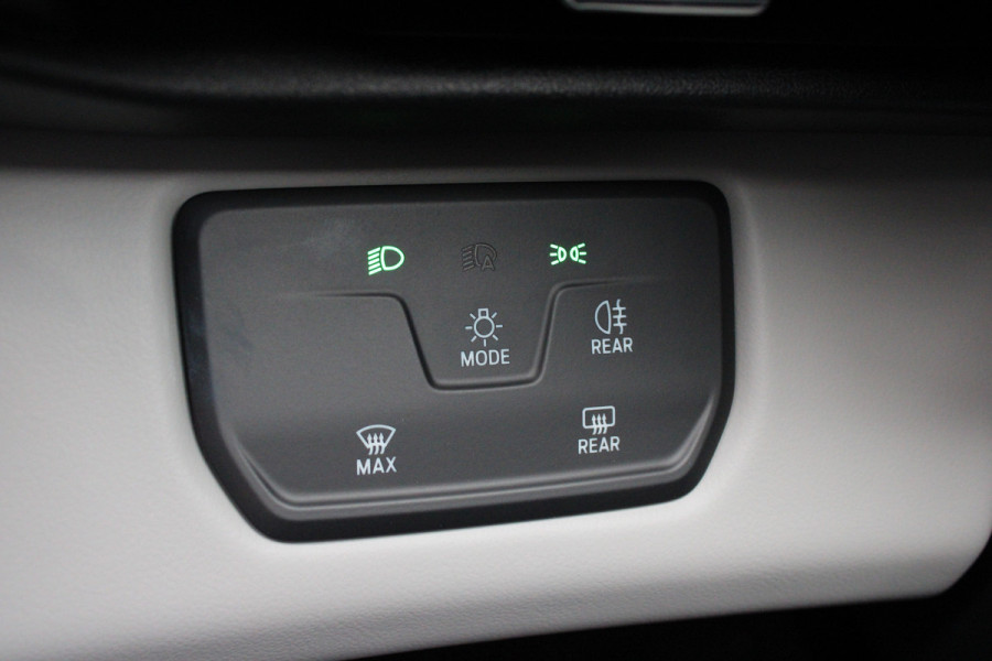 Ford Explorer Extended Range RWD 77 kWh | Warmtepomp | AGR | Navigatie | Head-Up | Winterpack | Verlengde Garantie Ford Explorer Extended Range RWD 77 kWh | Warmtepomp | AGR | Navigatie | Head-Up | Winterpack | Verlengde Garantie