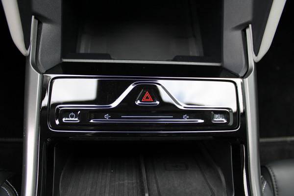 Ford Explorer Extended Range RWD 77 kWh | Warmtepomp | AGR | Navigatie | Head-Up | Winterpack | Verlengde Garantie Ford Explorer Extended Range RWD 77 kWh | Warmtepomp | AGR | Navigatie | Head-Up | Winterpack | Verlengde Garantie