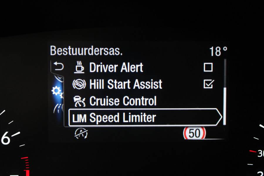 Ford Focus 1.0 EcoBoost ST Line Business | B&O | Winterpack | Navigatie | Afn. Trekhaak | Camera Actieweken 1 t/m 15 november!