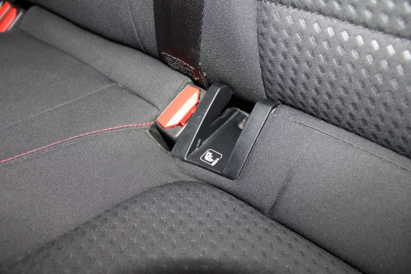 Ford Focus 1.0 EcoBoost ST Line Business | B&O | Winterpack | Navigatie | Afn. Trekhaak | Camera Actieweken 1 t/m 15 november!