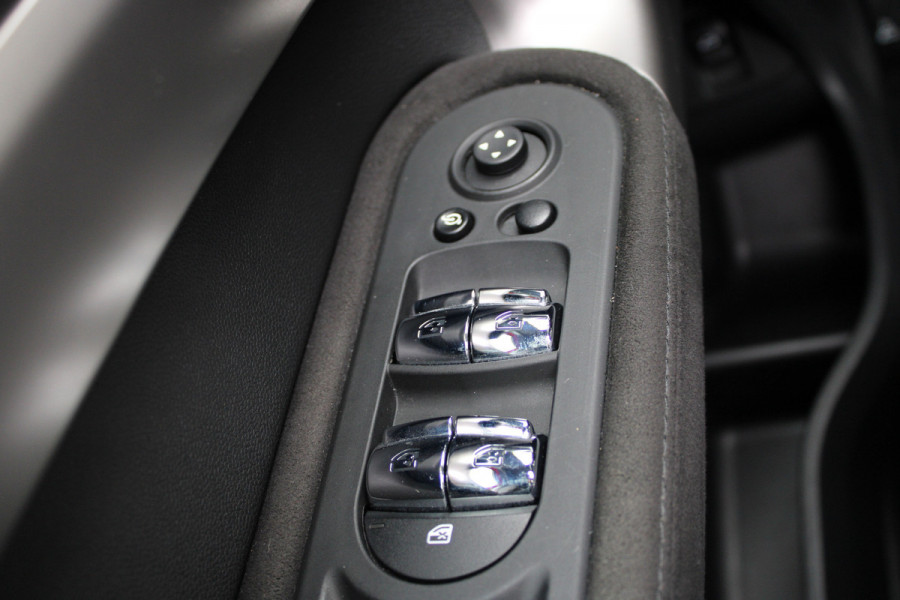 MINI Countryman 2.0 Cooper S Boardwalk Edition | Leder | Panoramadak  | Navigatie | Camera Actieweken 1 t/m 15 november!