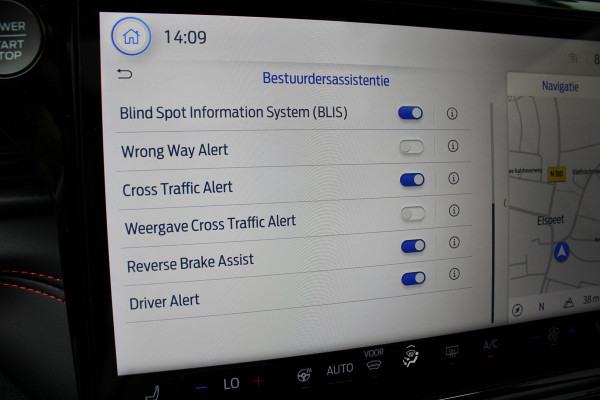 Ford Puma 1.0 EcoBoost Hybrid ST-Line X | Panoramadak | Trekhaak | BLIS | Carplay | Camera | Adaptieve cruise Actieweken 1 t/m 15 november!