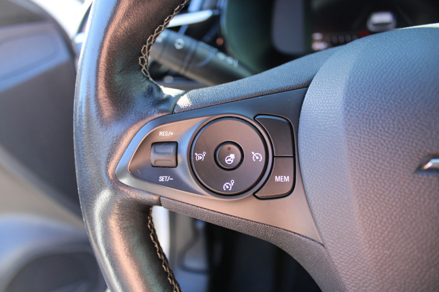 Opel Corsa 1.2 Edition | Winterpakket | Carplay | Lichtmetaal | Parkeersensoren achter | Privacy Glass Actieweken 1 t/m 15 november!