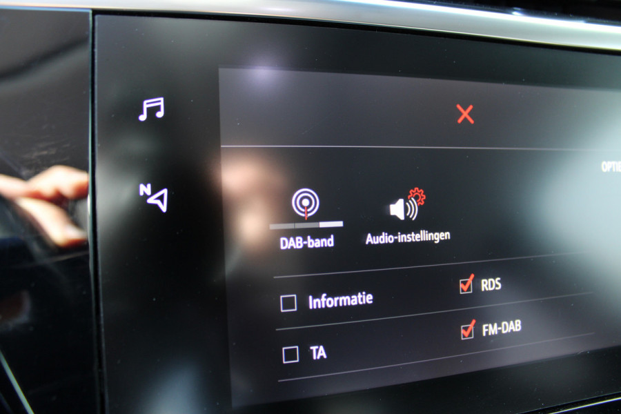 Opel Corsa 1.2 Edition | Winterpakket | Carplay | Lichtmetaal | Parkeersensoren achter | Privacy Glass Actieweken 1 t/m 15 november!