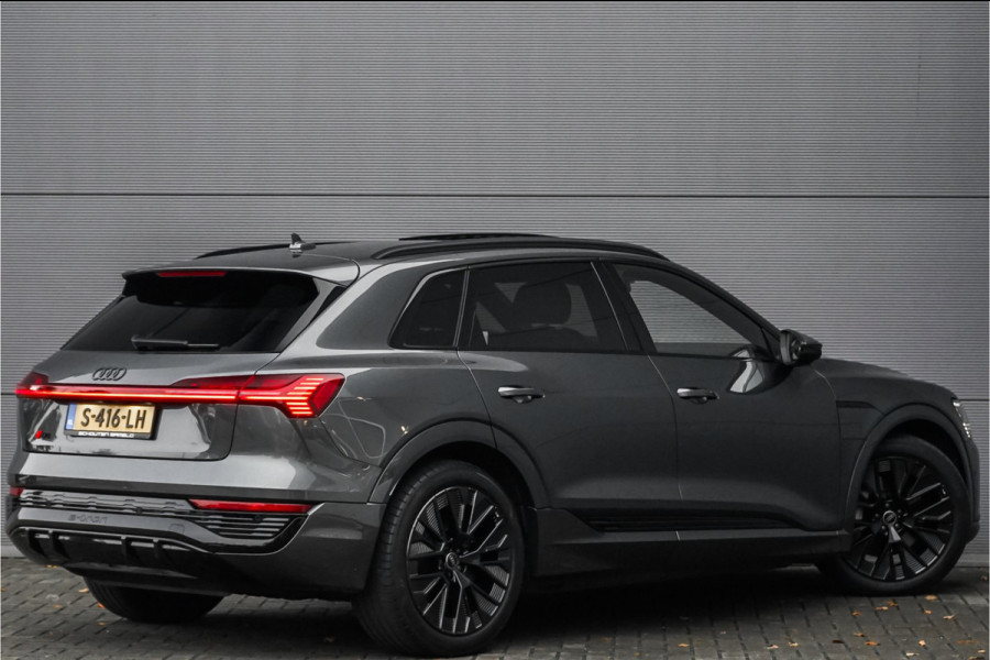 Audi Q8 e-tron 50 Quattro S Edition 95 kWh Pano Leder Luchtvering 21" Audi Q8 e-tron 50 Quattro S Edition 95 kWh Pano Leder Luchtvering 21"