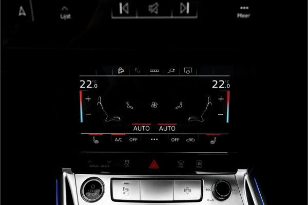 Audi Q8 e-tron 50 Quattro S Edition 95 kWh Pano Leder Luchtvering 21" Audi Q8 e-tron 50 Quattro S Edition 95 kWh Pano Leder Luchtvering 21"